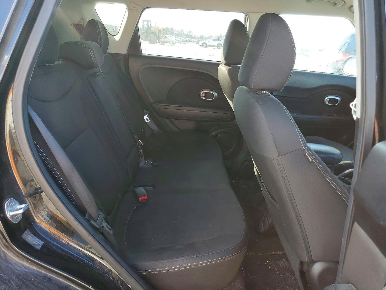 2014 Kia Soul Base - zdjęcie 11