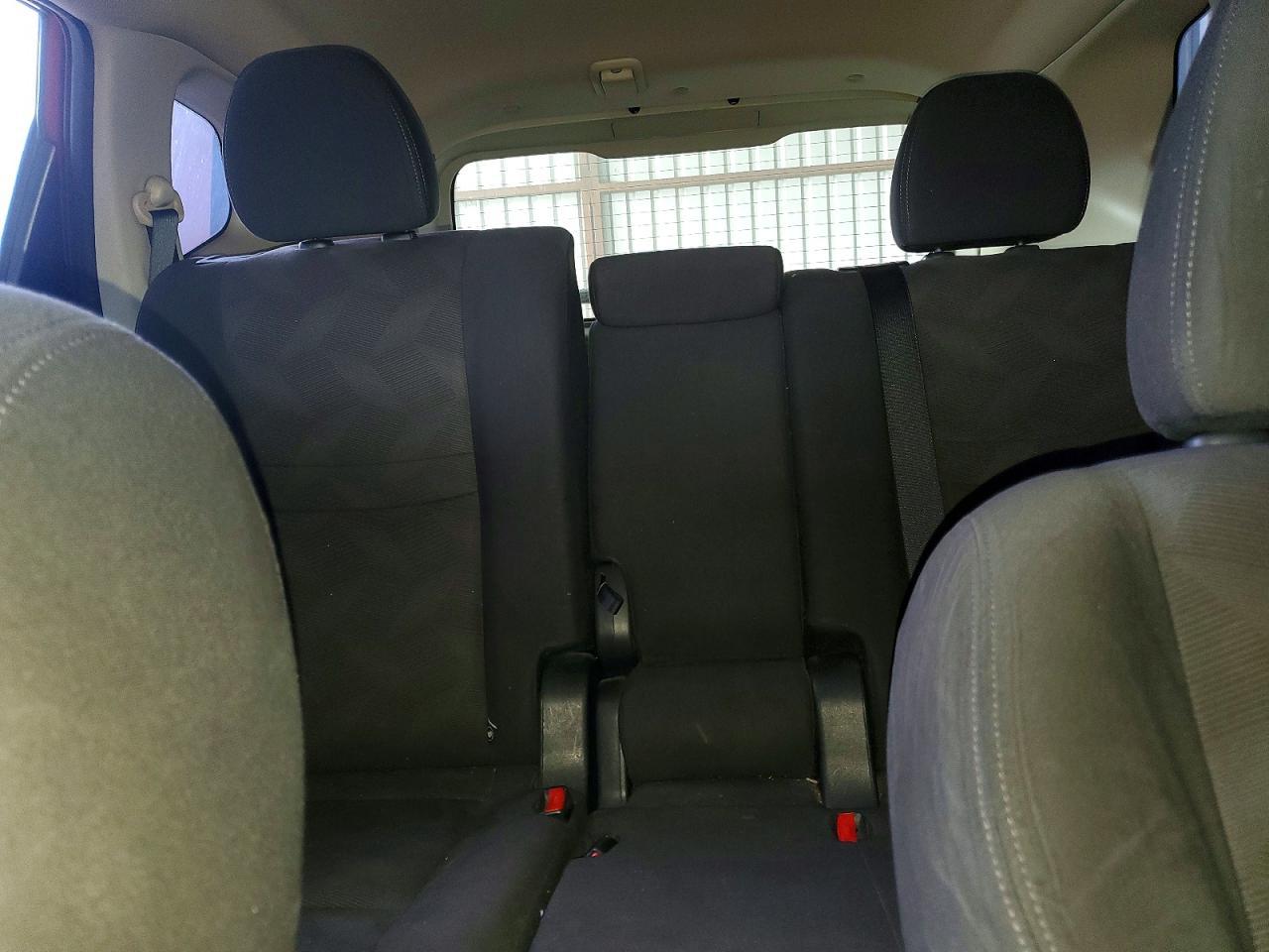 2016 Nissan Rogue S - zdjęcie 10