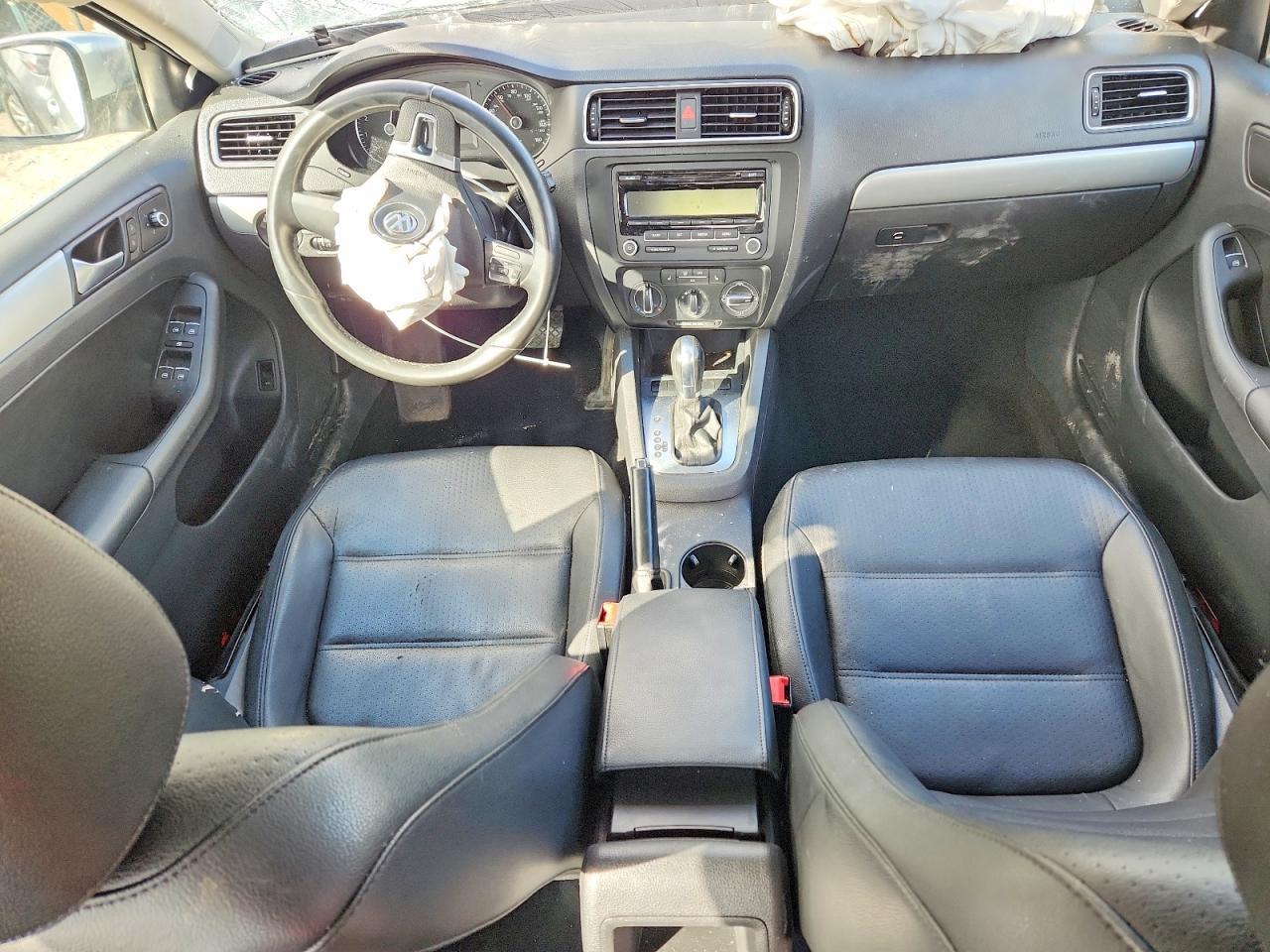 2013 Volkswagen Jetta Se - zdjęcie 8