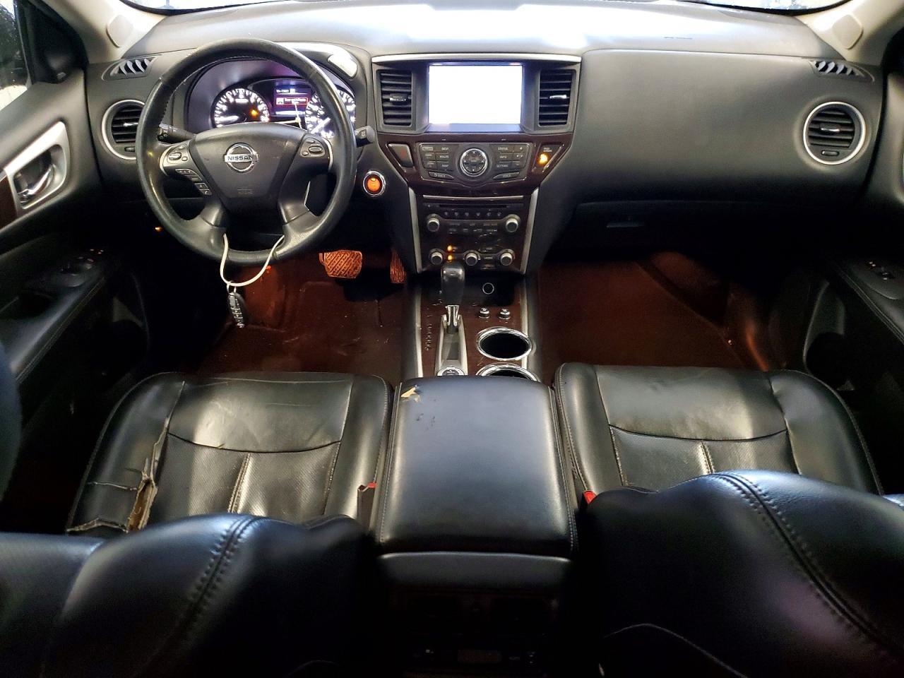 2016 Nissan Pathfinder Platinum - zdjęcie 8