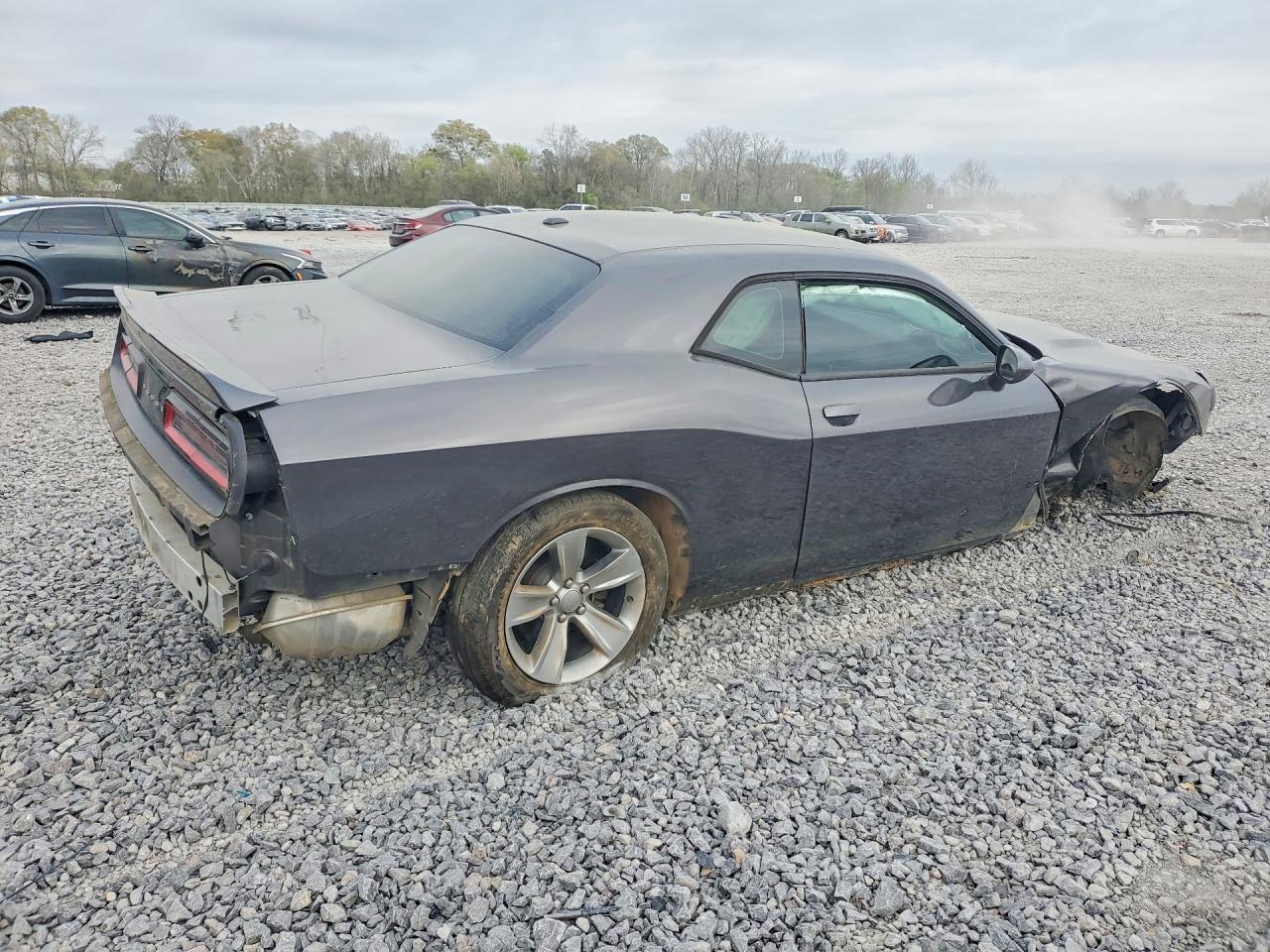 2020 Dodge Challenger Sxt - zdjęcie 3