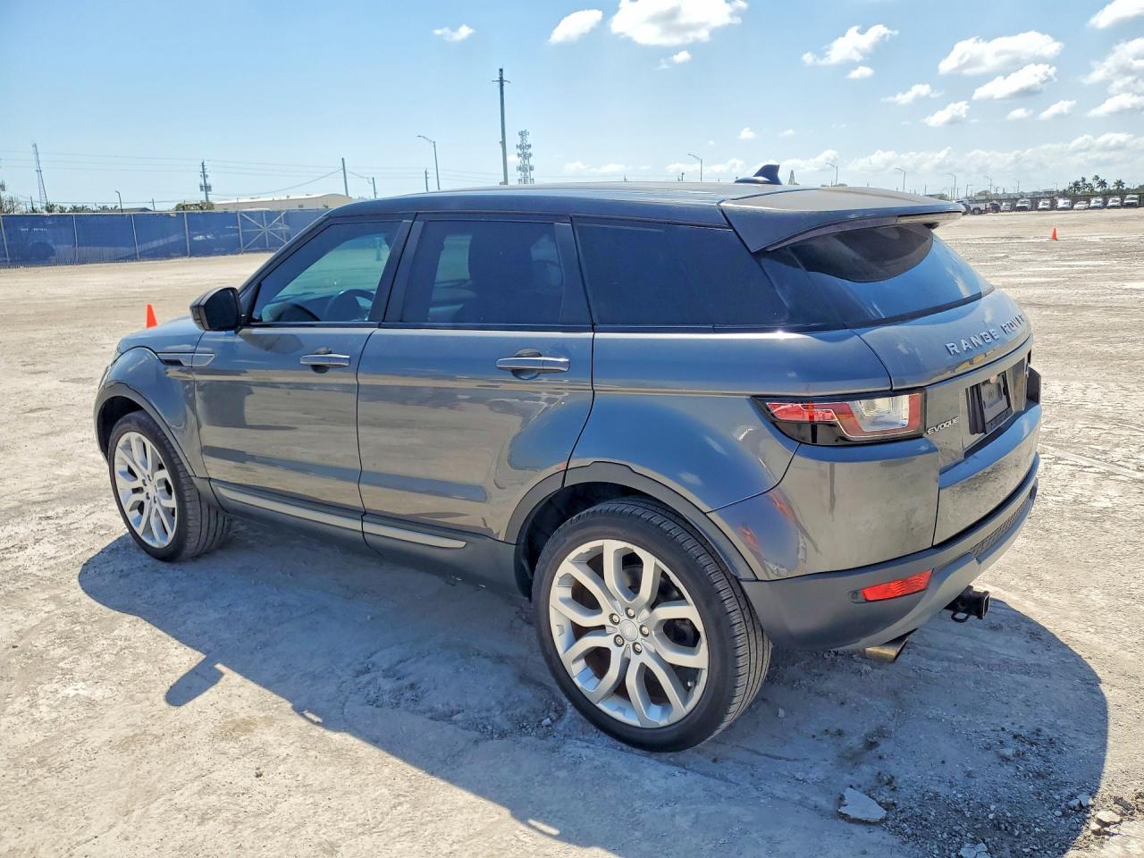 2016 Land Rover Range Rover Evoque Se - zdjęcie 2
