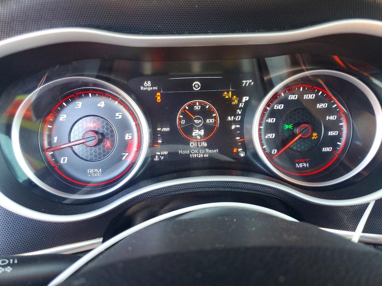 2017 Dodge Charger Srt 392 - zdjęcie 9