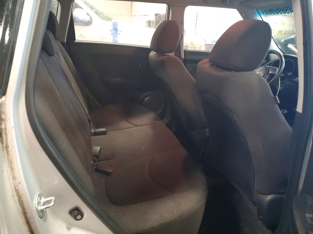 2013 Kia Soul Base - zdjęcie 10