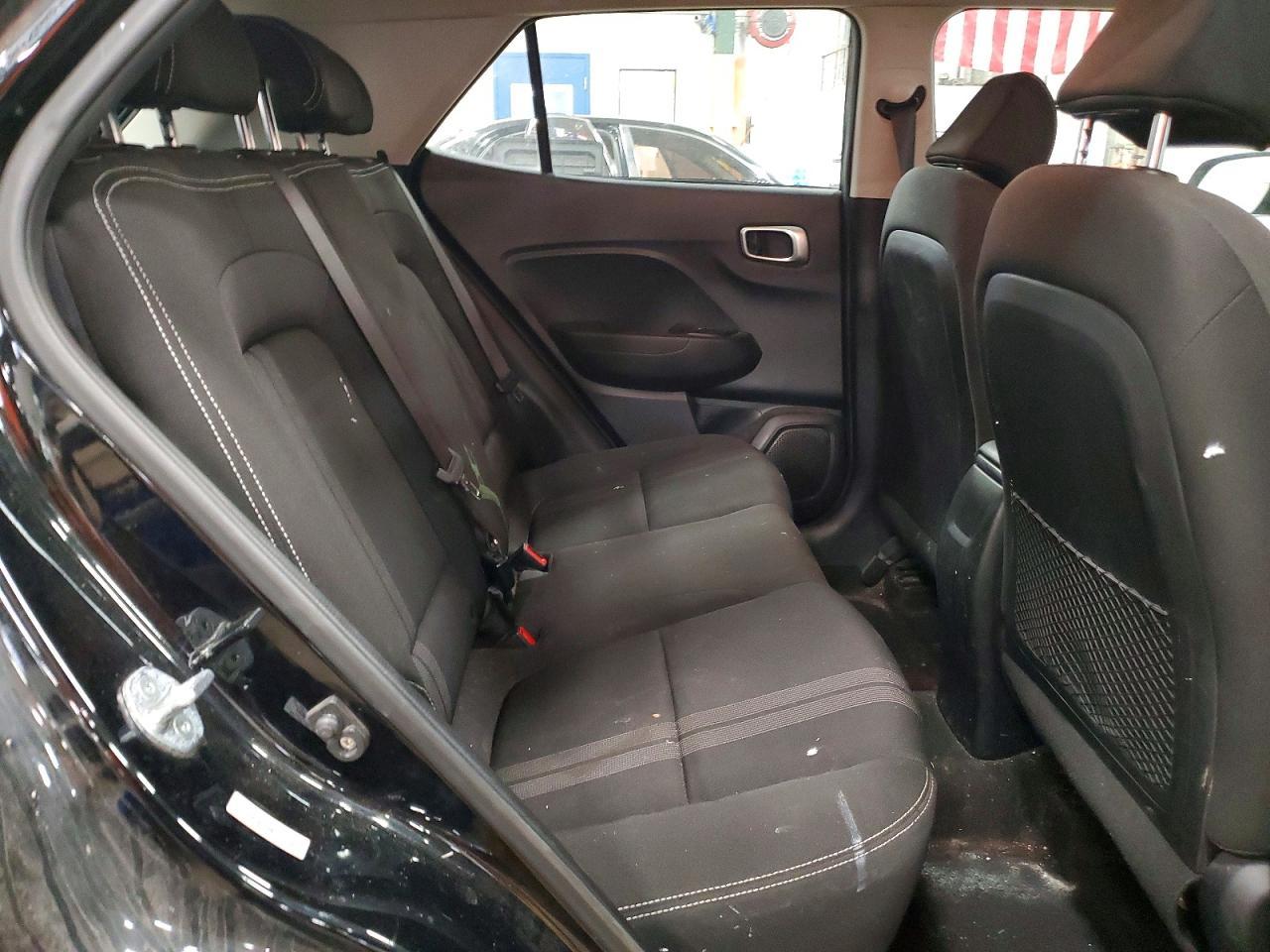 2022 Hyundai Venue Sel - zdjęcie 11