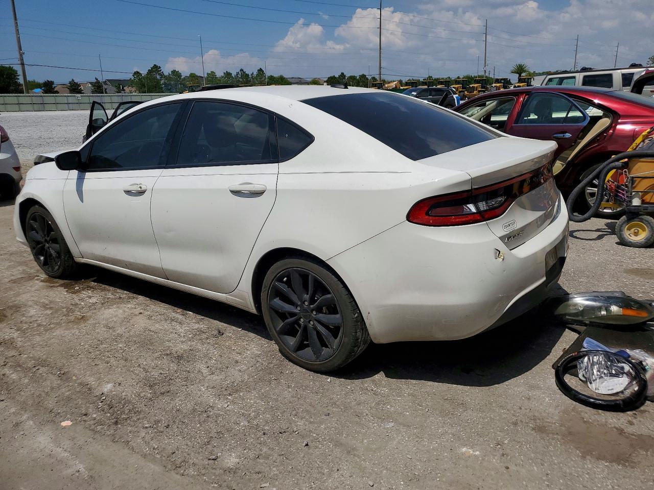 2016 Dodge Dart Sxt Sport - zdjęcie 2