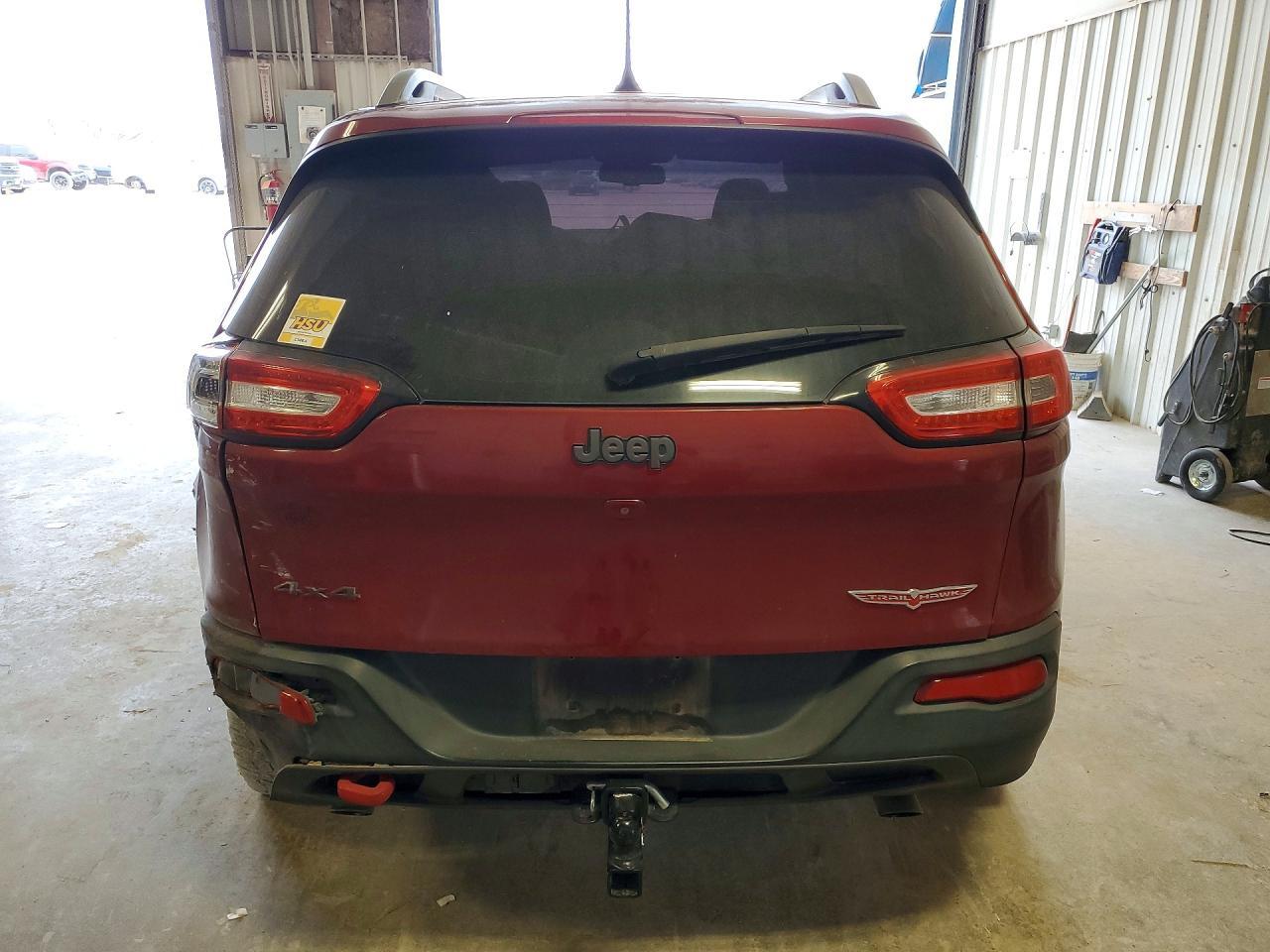 2015 Jeep Cherokee Trailhawk - zdjęcie 6
