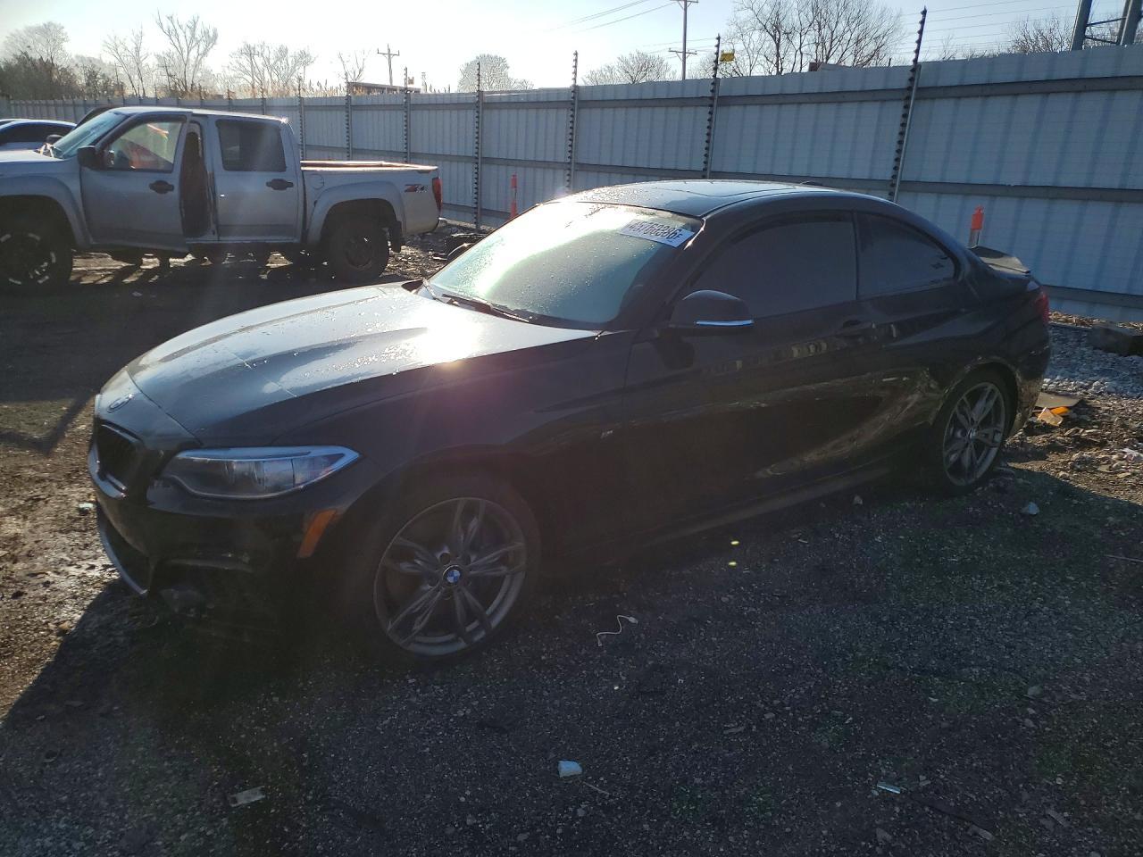 2016 BMW M235Xi - zdjęcie główne