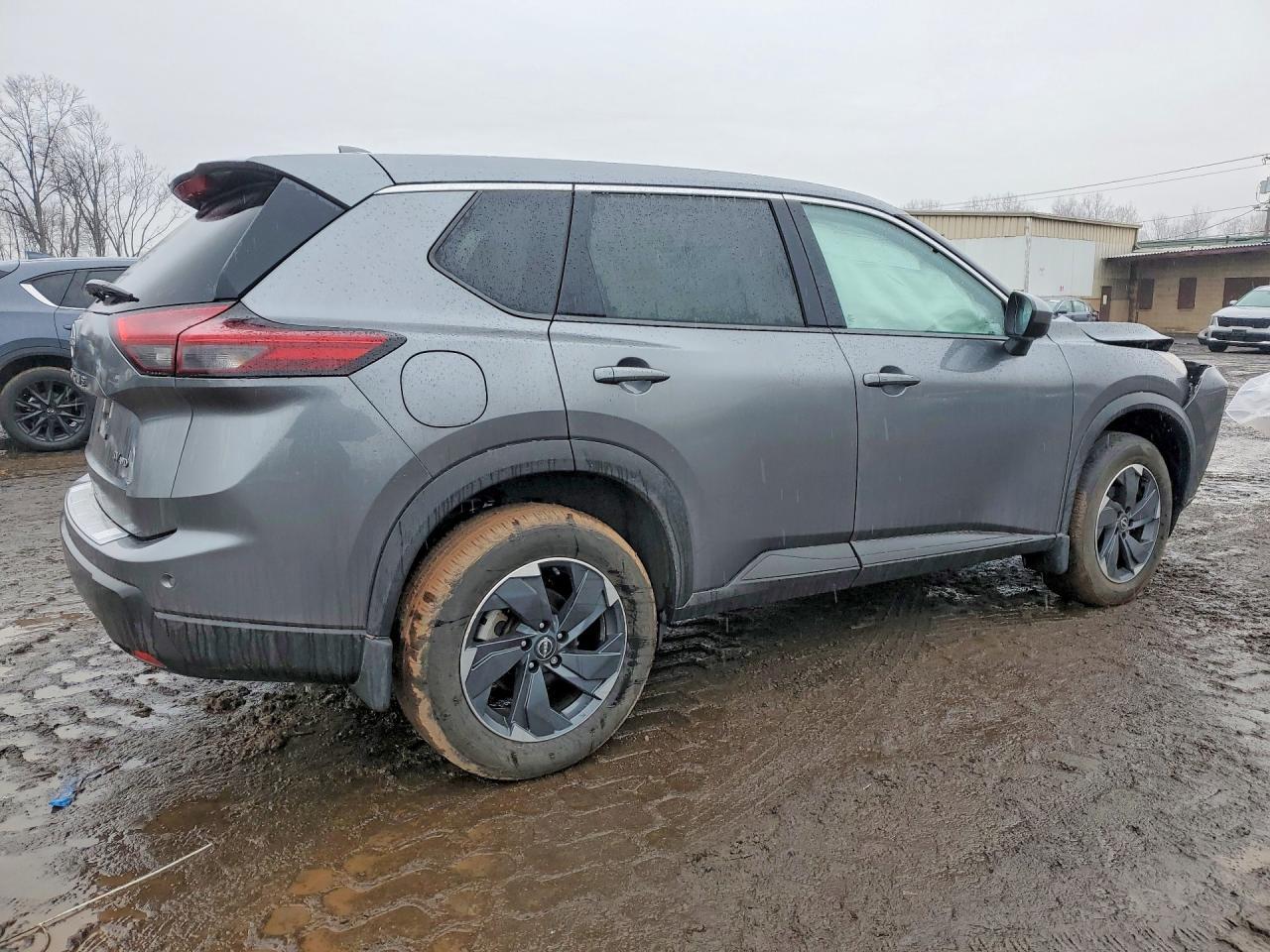 2024 Nissan Rogue Sv - zdjęcie 3