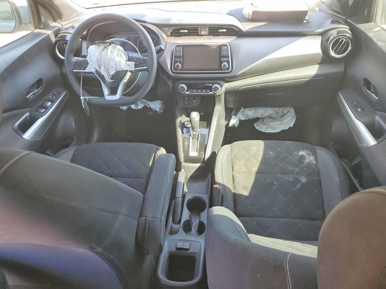 2020 Nissan Kicks Sv - zdjęcie 8