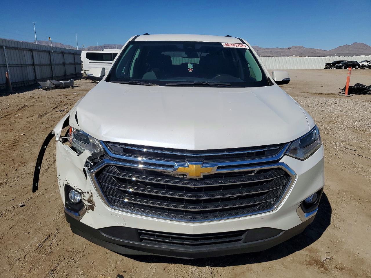 2021 Chevrolet Traverse Lt - zdjęcie 5