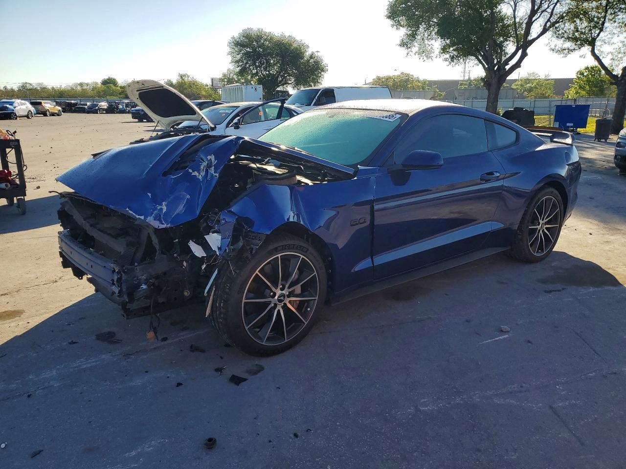 2016 Ford Mustang Gt - zdjęcie główne