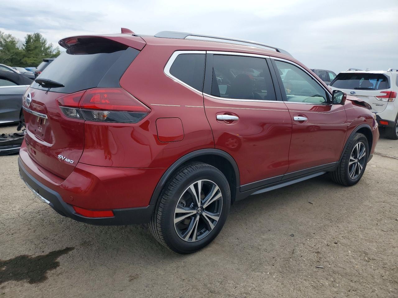 2020 Nissan Rogue Sv - zdjęcie 3