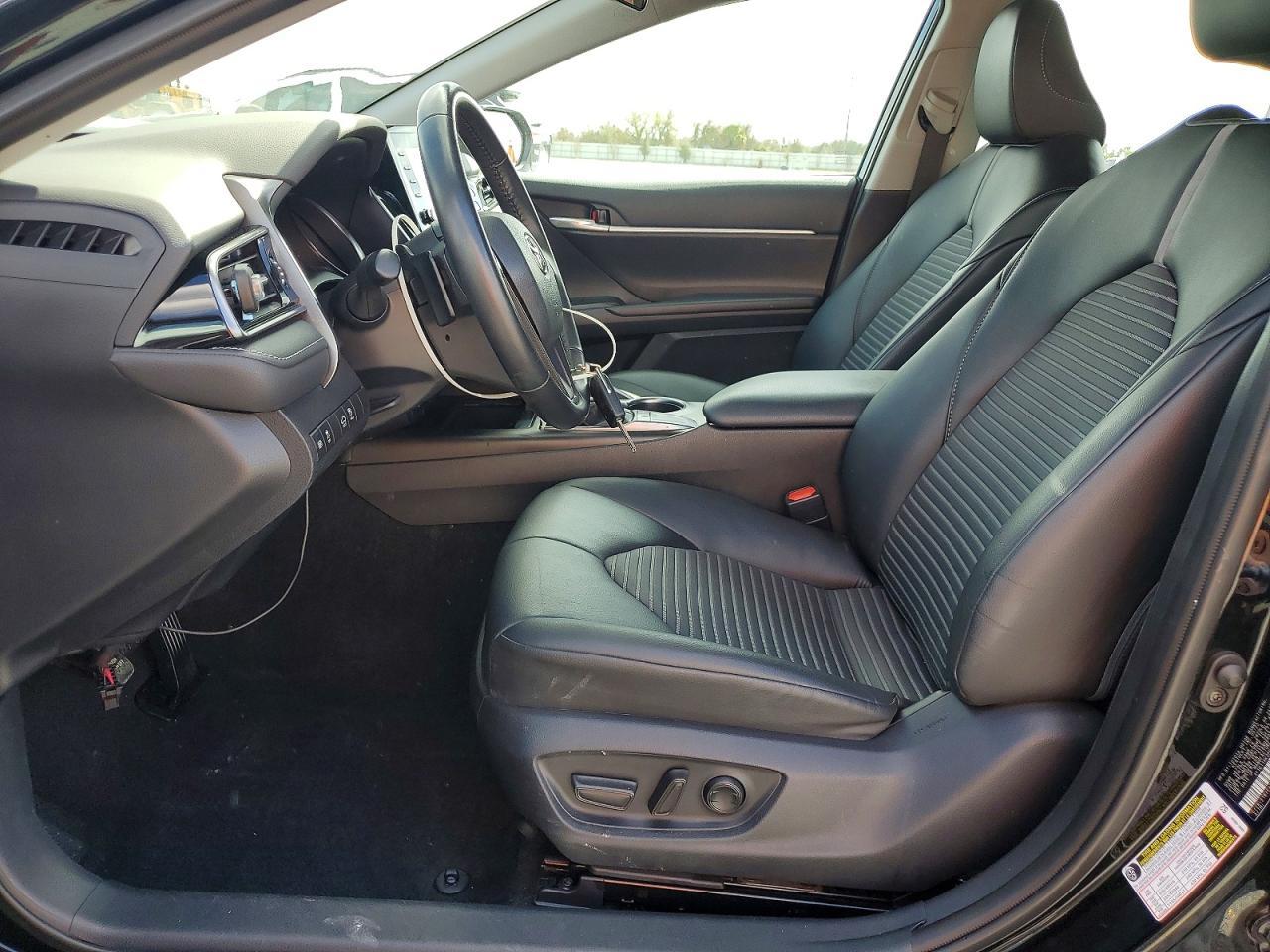 2023 Toyota Camry Se - zdjęcie 7