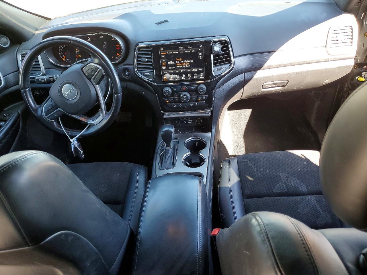 2020 Jeep Grand Cherokee Laredo - zdjęcie 8