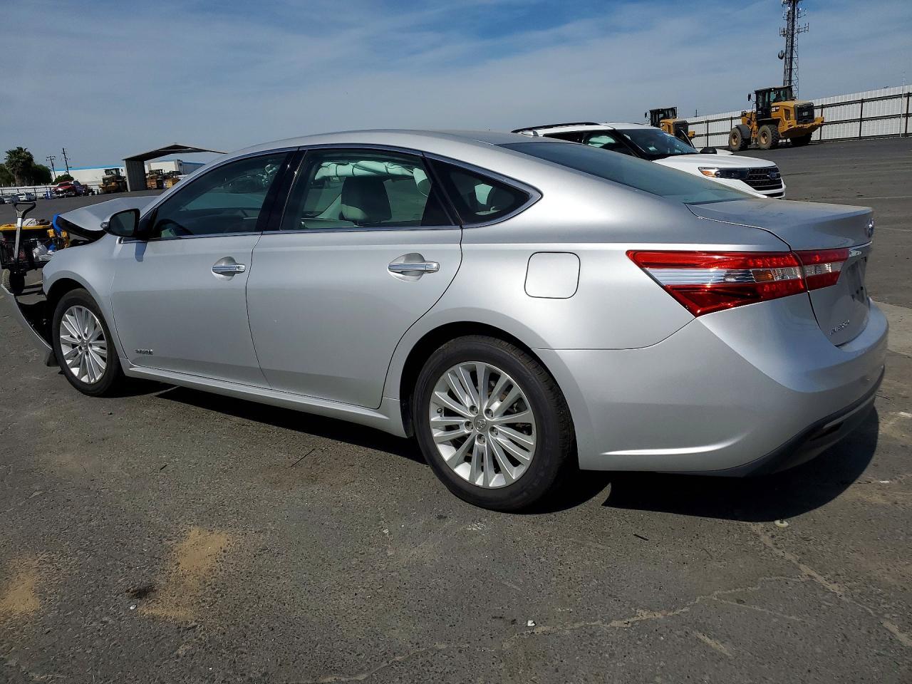 2013 Toyota Avalon Hybrid Xle Touring - zdjęcie 2