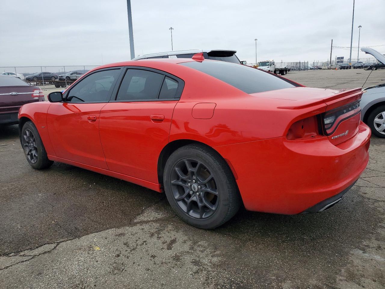 2018 Dodge Charger Gt - zdjęcie 2