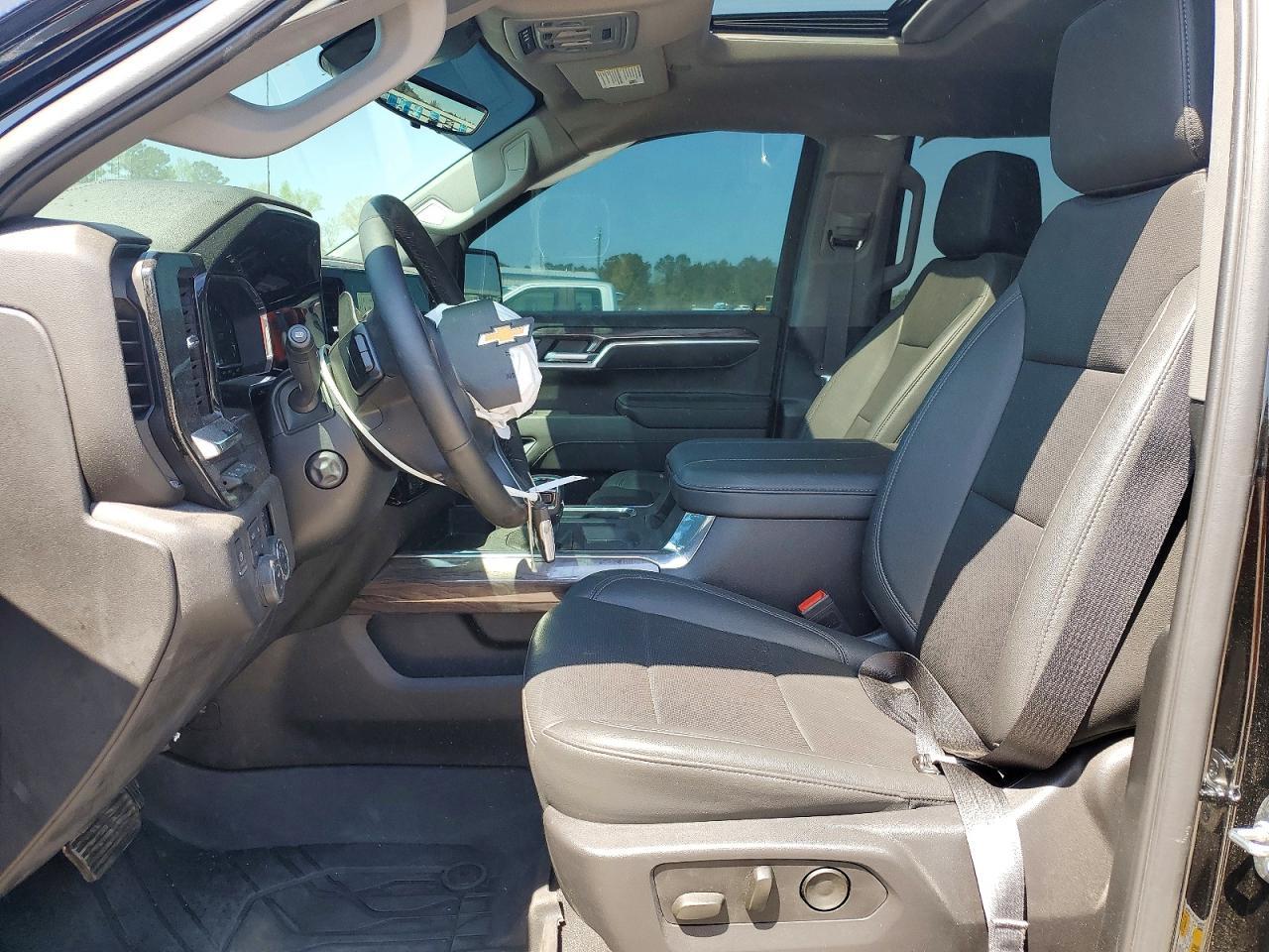 2025 Chevrolet Silverado K1500 Ltz - zdjęcie 7