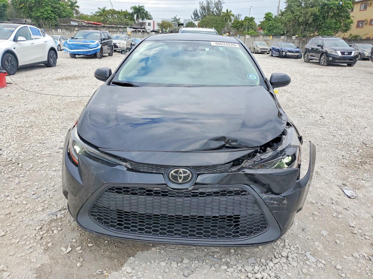 Toyota Corolla - zdjęcie 5