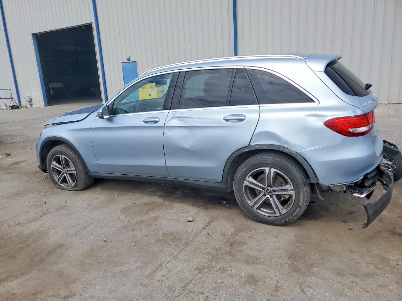 2017 Mercedes-Benz Glc 300 4Matic - zdjęcie 2