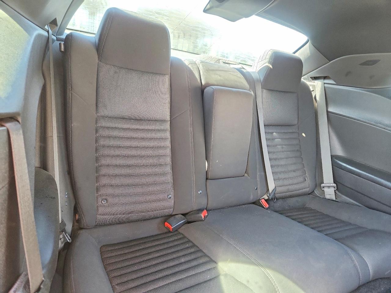 2013 Dodge Challenger R - zdjęcie 10