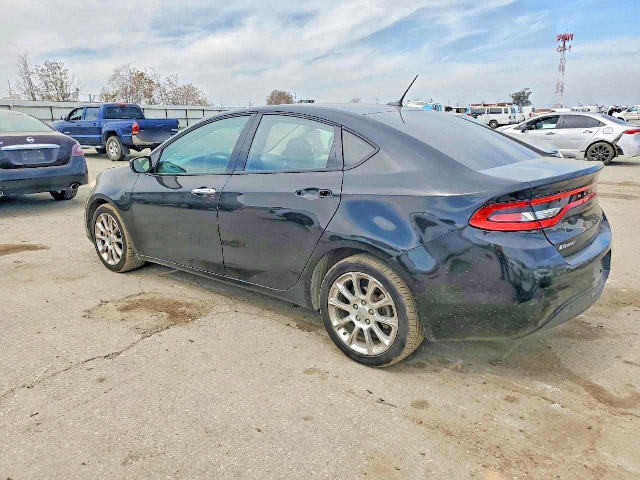 2016 Dodge Dart Sxt Sport - zdjęcie 2
