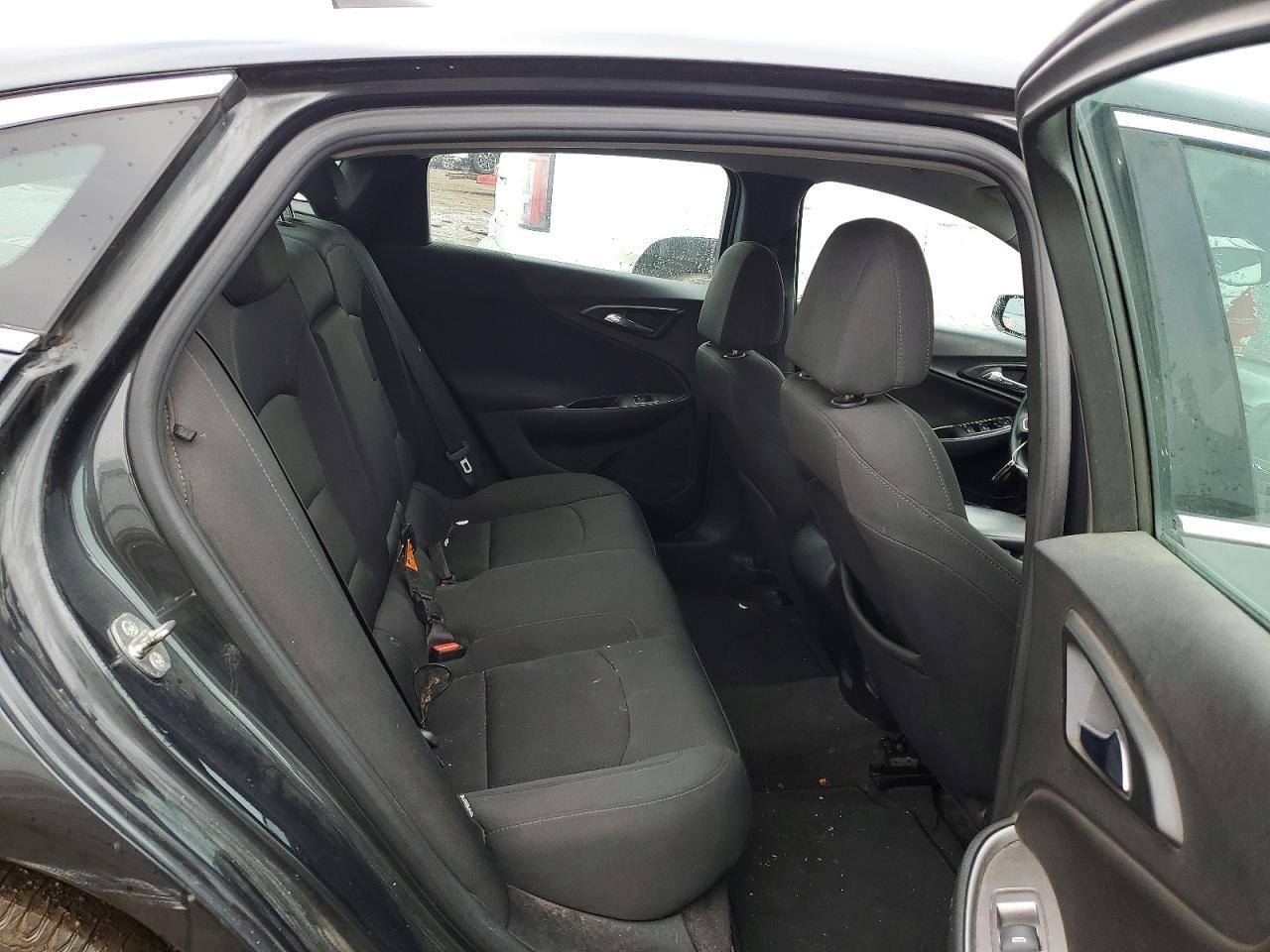 2017 Chevrolet Malibu Ls - zdjęcie 10