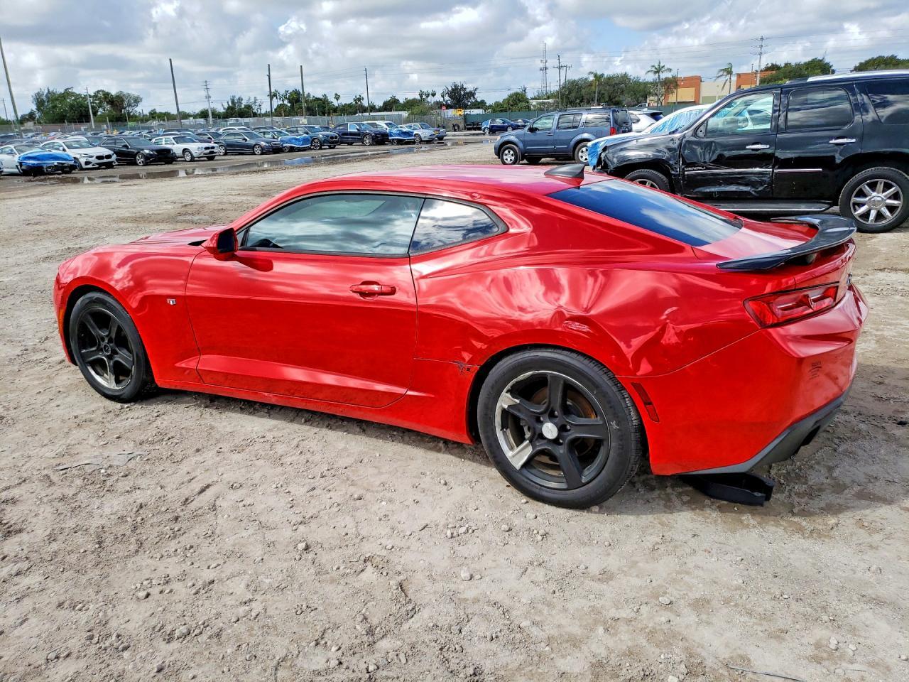 2017 Chevrolet Camaro Lt - zdjęcie 2