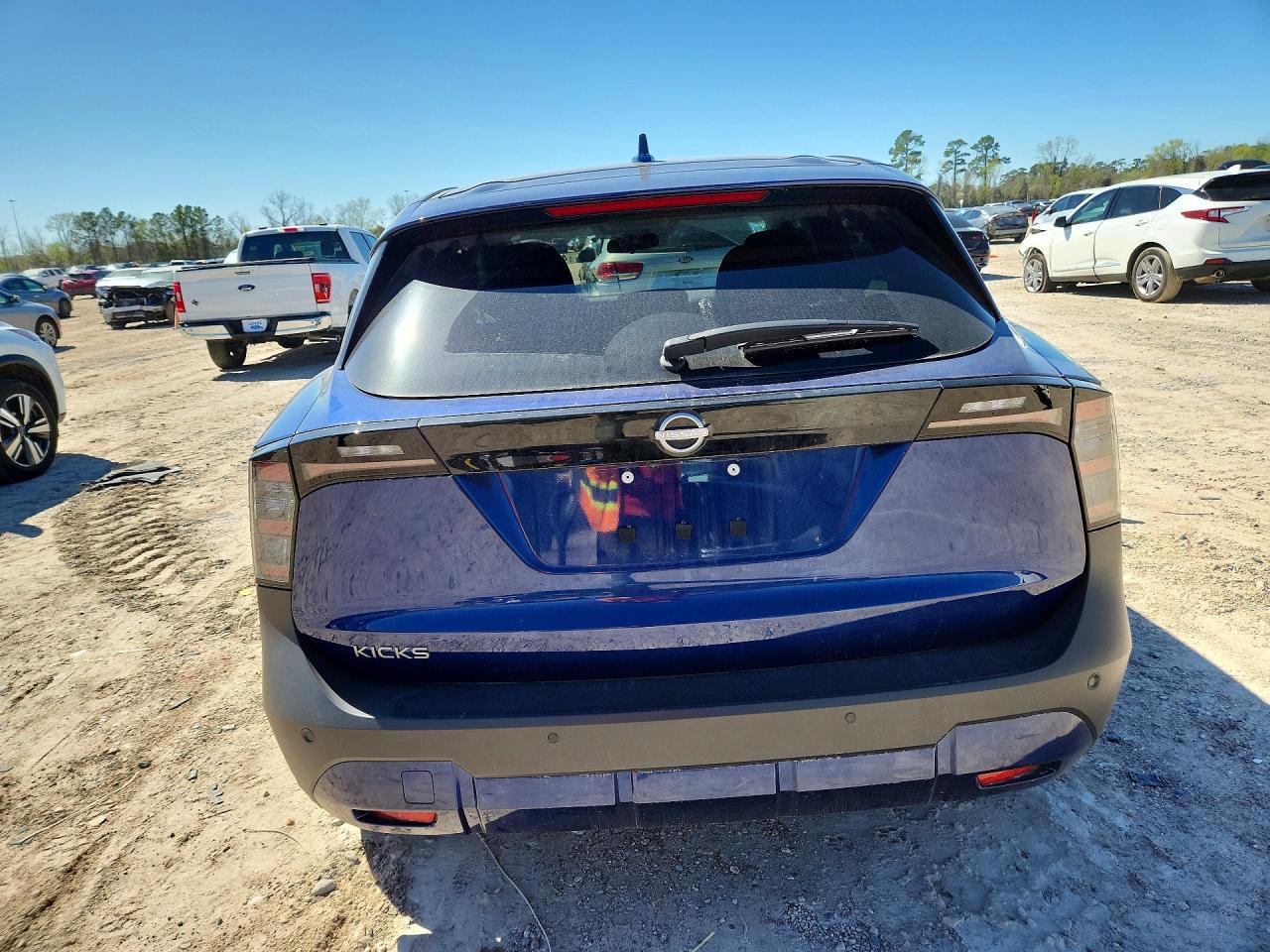 2025 Nissan Kicks Sv - zdjęcie 6