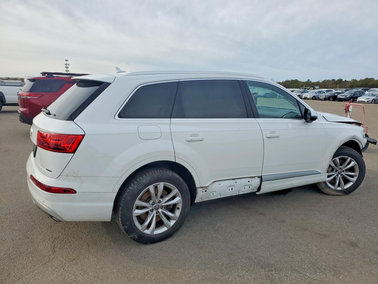 2019 Audi Q7 Premium Plus - zdjęcie 3