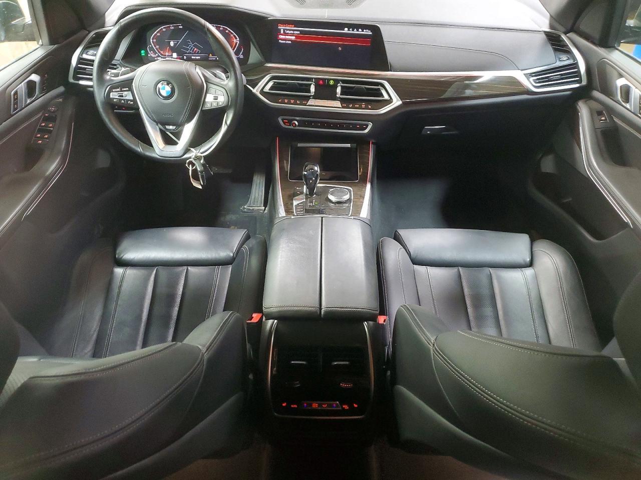 2021 BMW X5 xDrive40I - zdjęcie 8