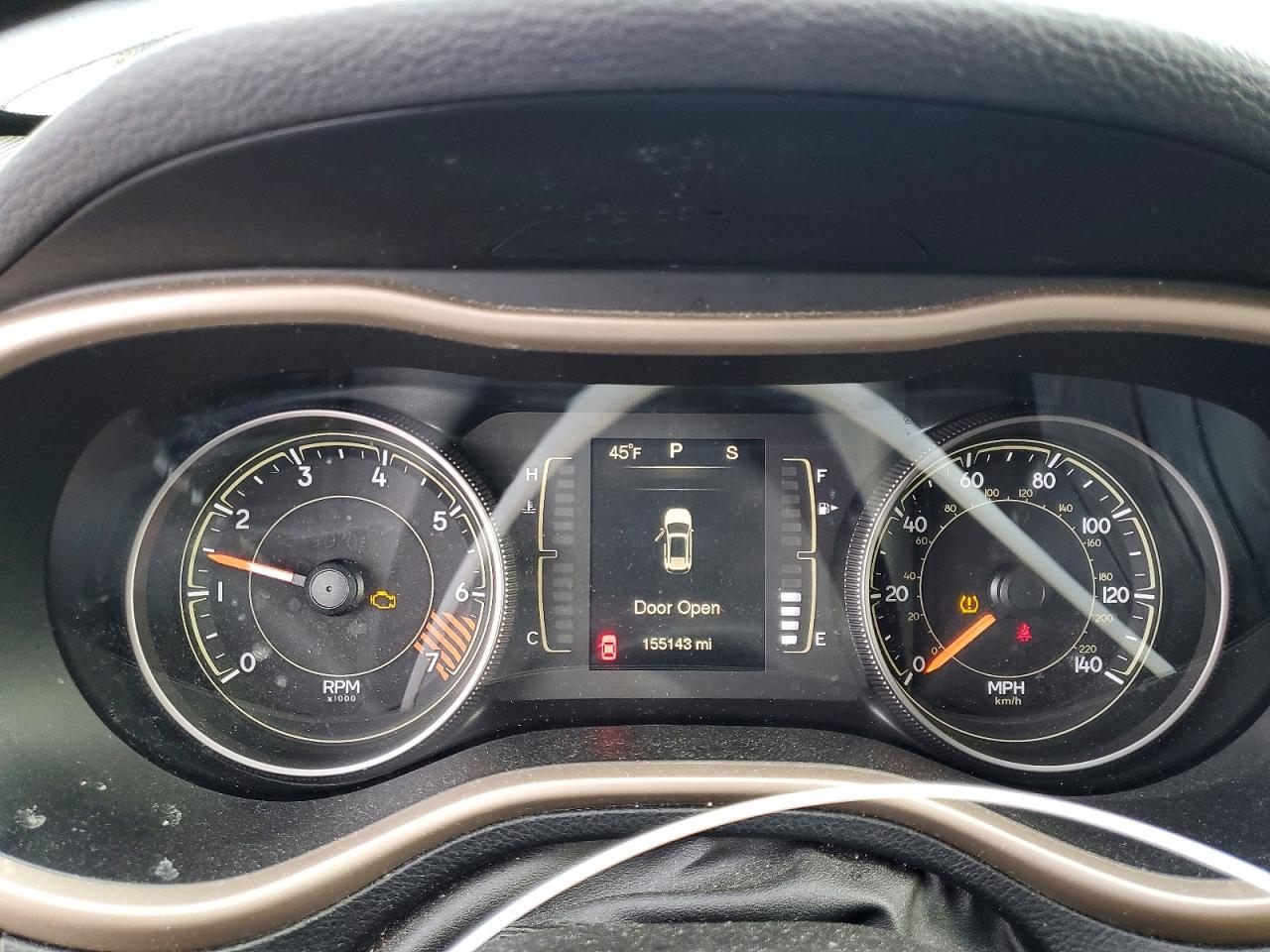 2015 Jeep Cherokee Latitude - zdjęcie 9