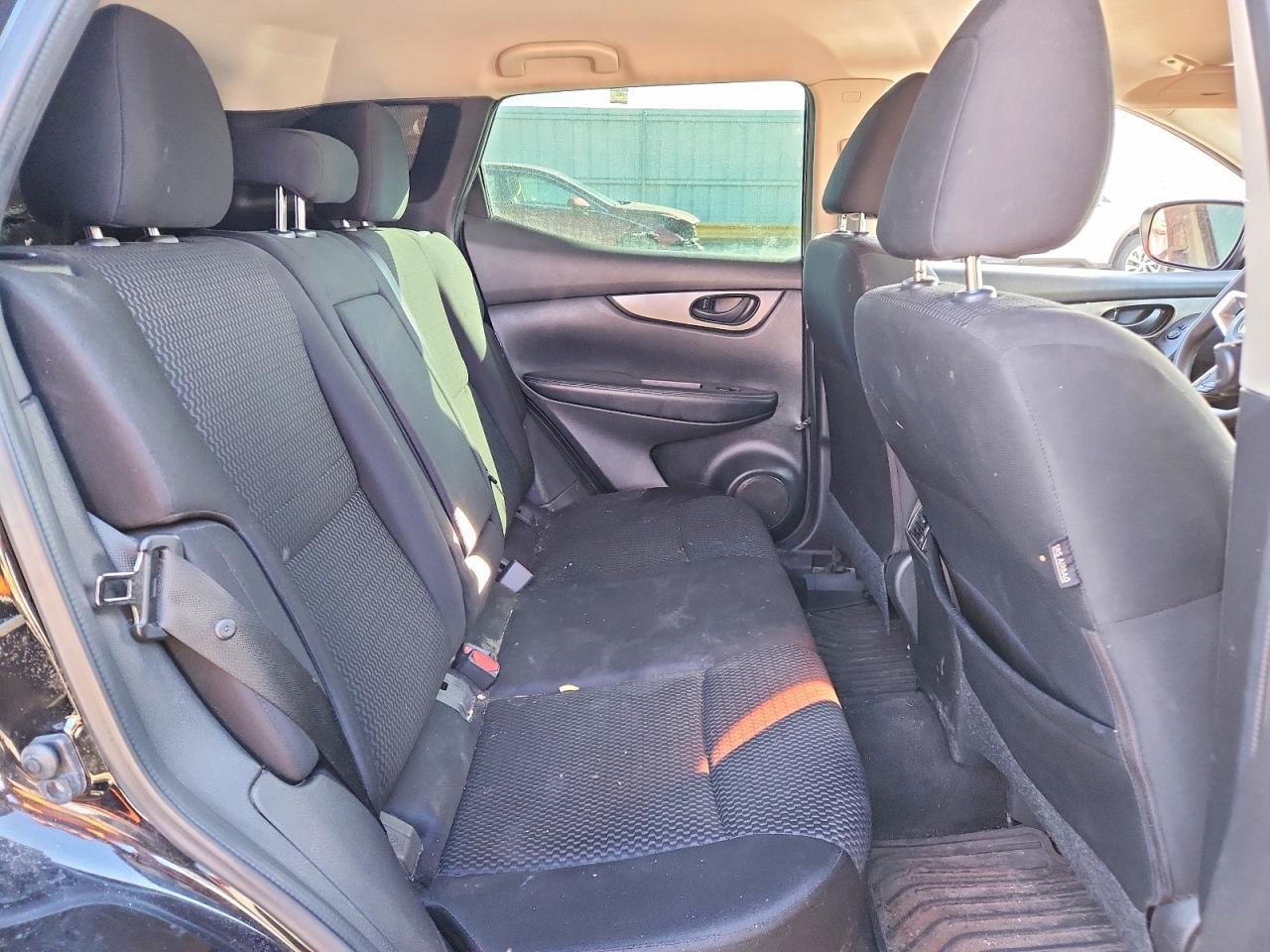 2020 Nissan Rogue Sport S - zdjęcie 11