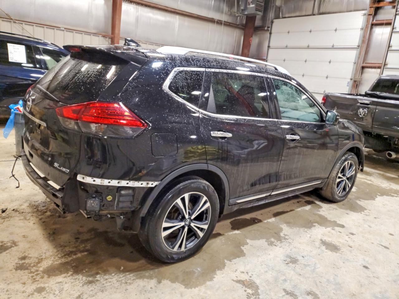 2017 Nissan Rogue Sl - zdjęcie 3