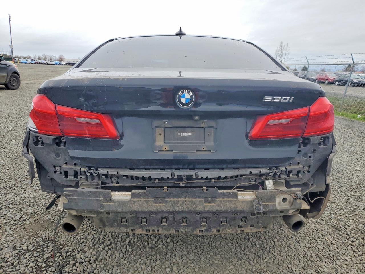2018 BMW 530 I - zdjęcie 6