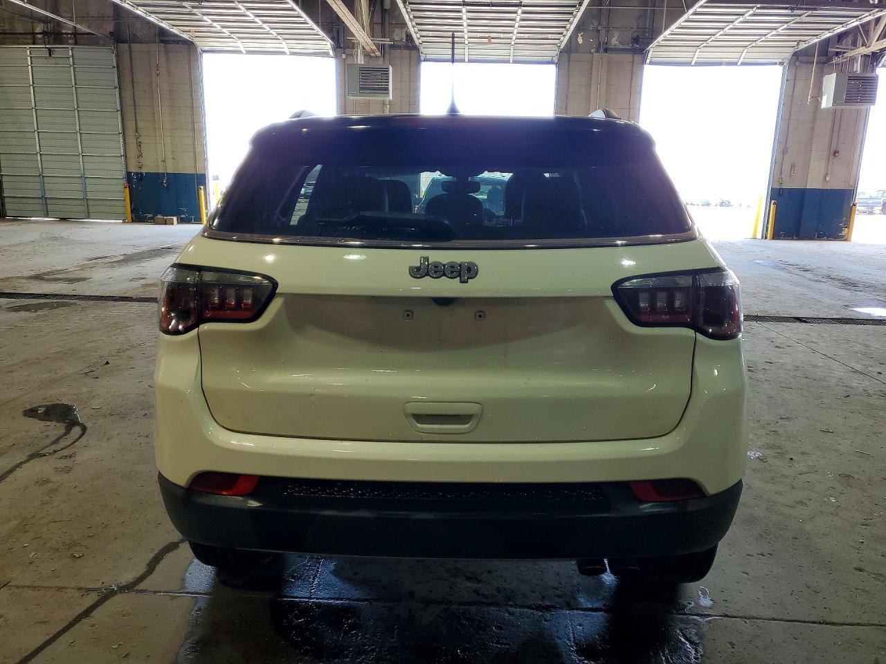 2018 Jeep Compass Limited - zdjęcie 6
