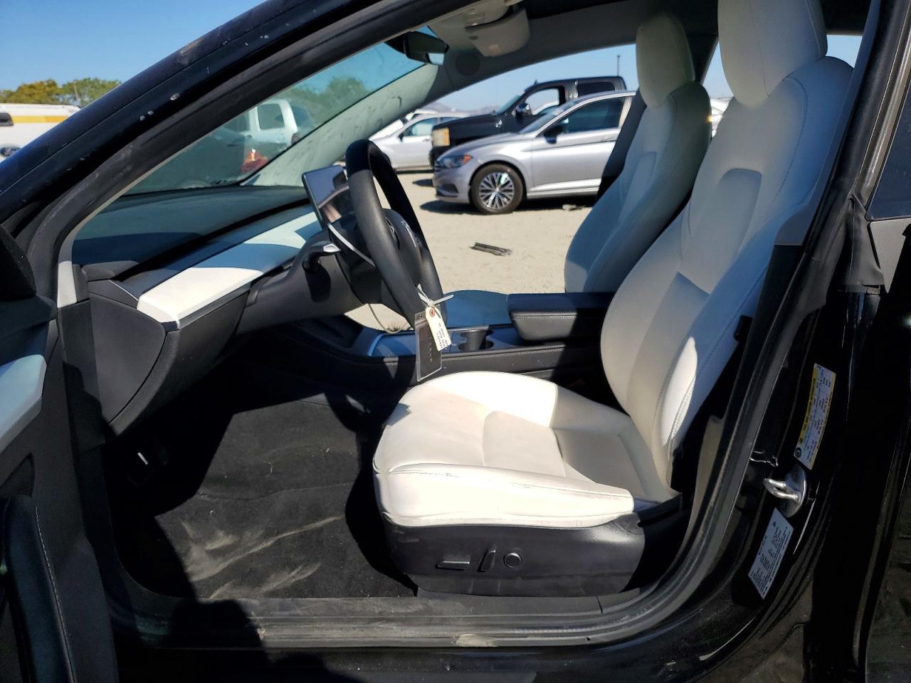 2021 Tesla Model 3 - zdjęcie 7