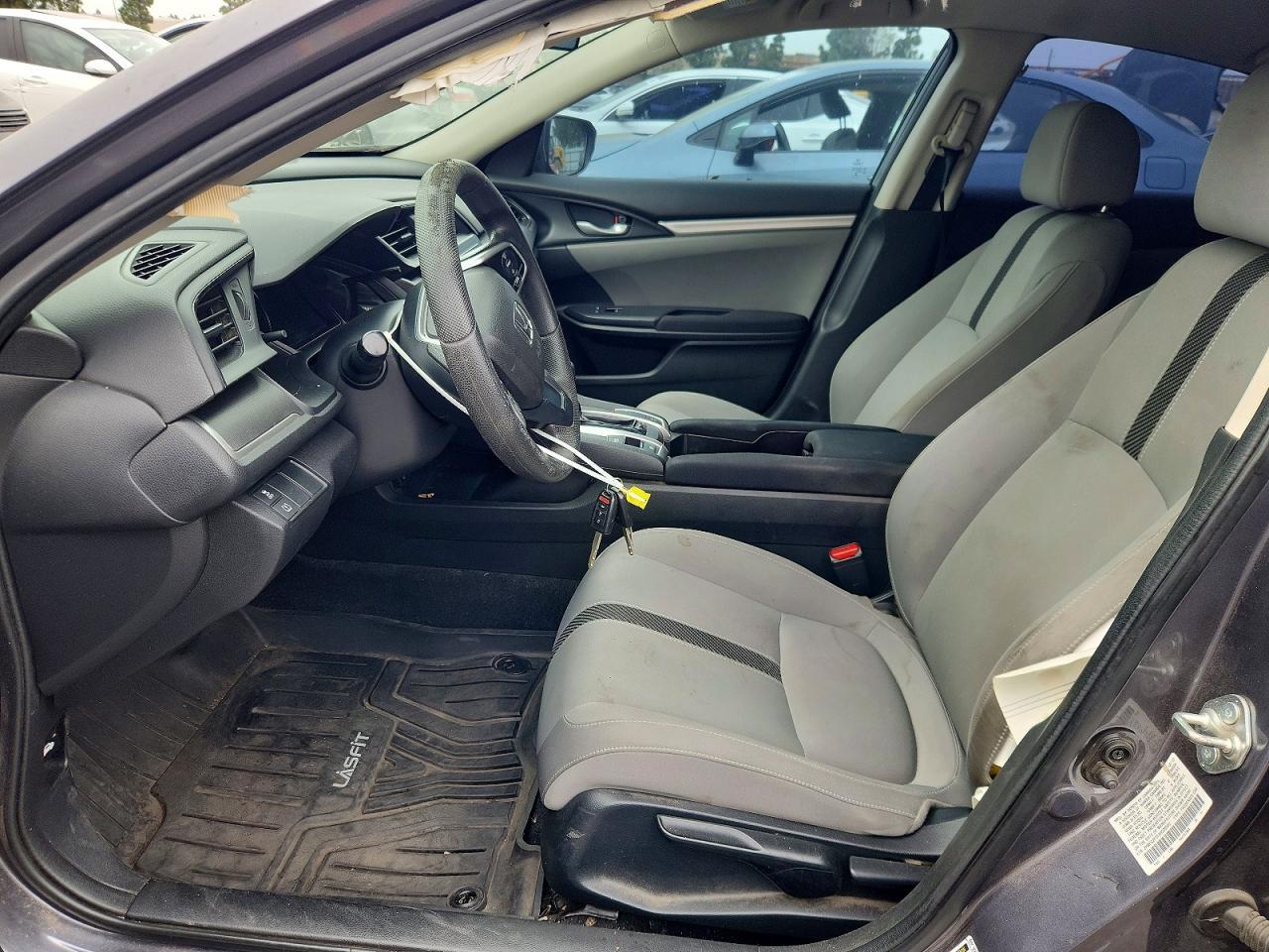 2018 Honda Civic Lx - zdjęcie 7