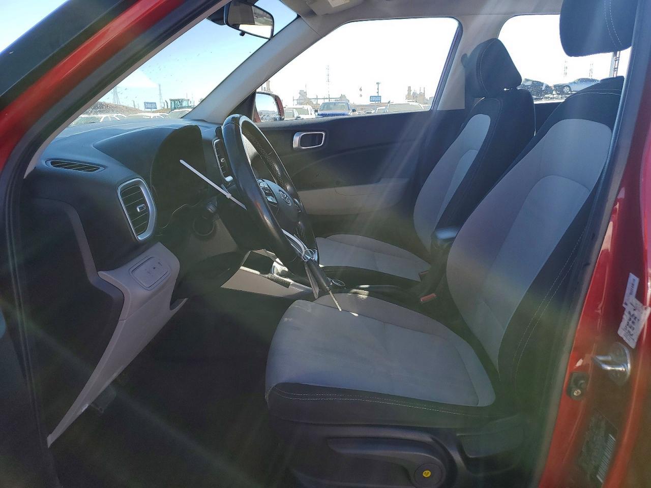 2021 Hyundai Venue Sel - zdjęcie 7