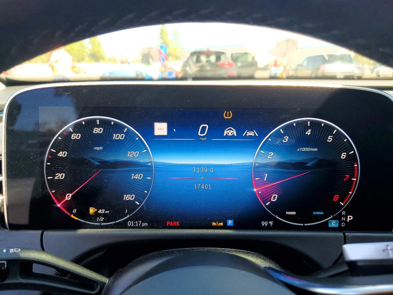 2024 Mercedes-Benz E 350 4Matic - zdjęcie 9