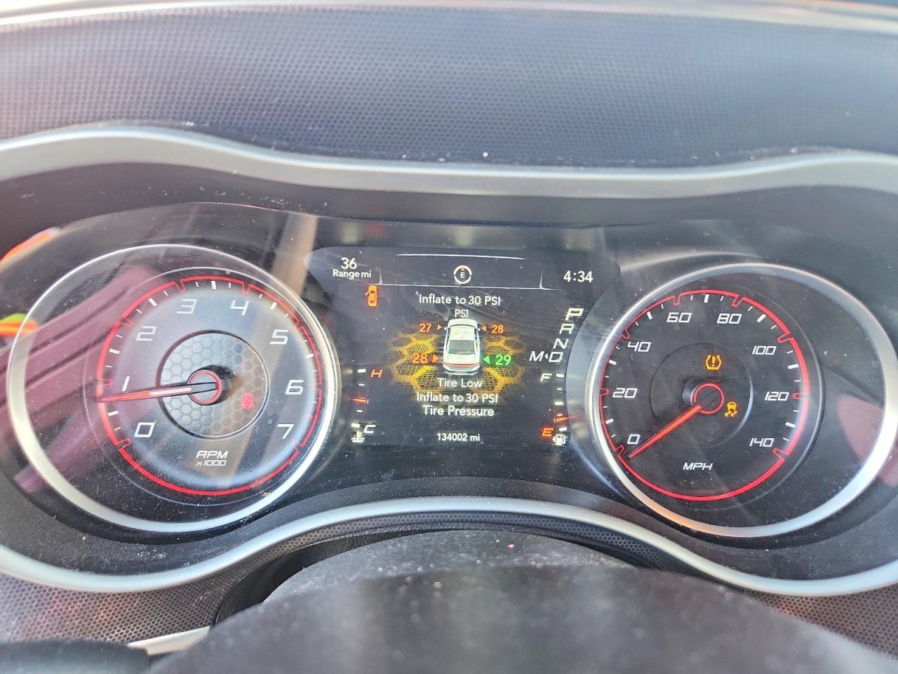 2016 Dodge Charger Sxt - zdjęcie 9