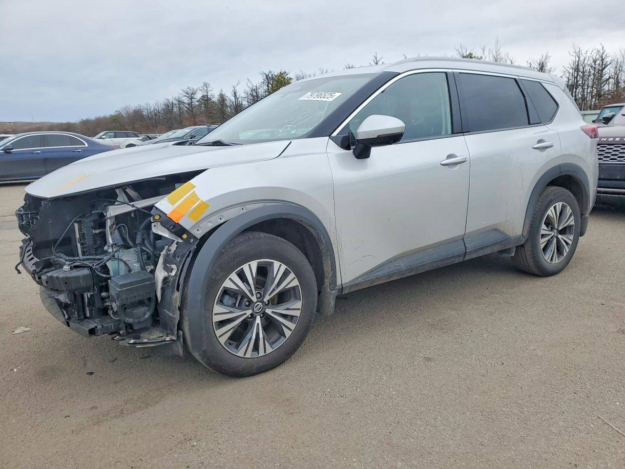 2021 Nissan Rogue Sv - zdjęcie główne