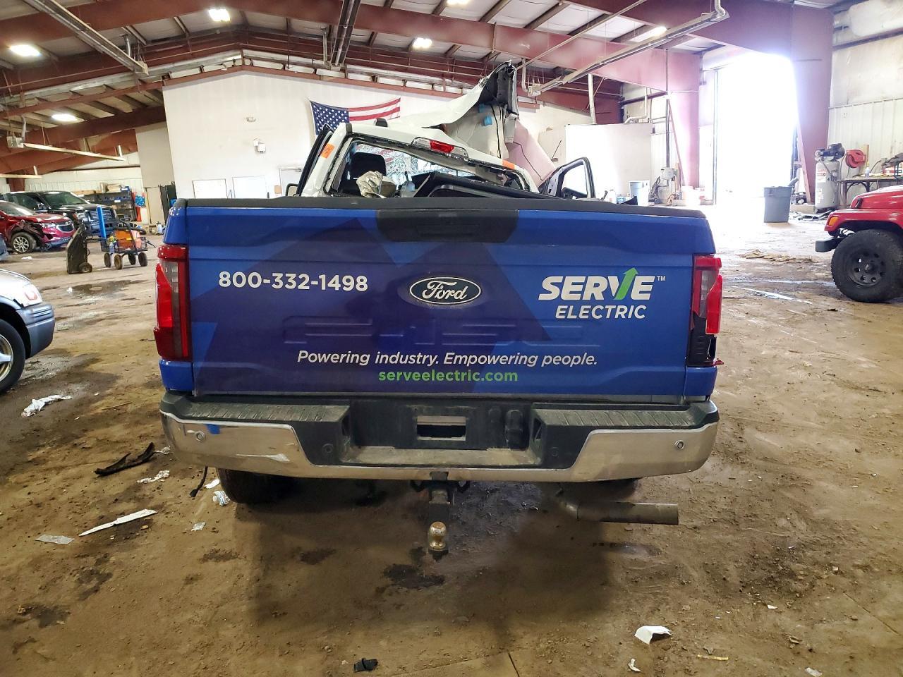 2025 Ford F150 - zdjęcie 6