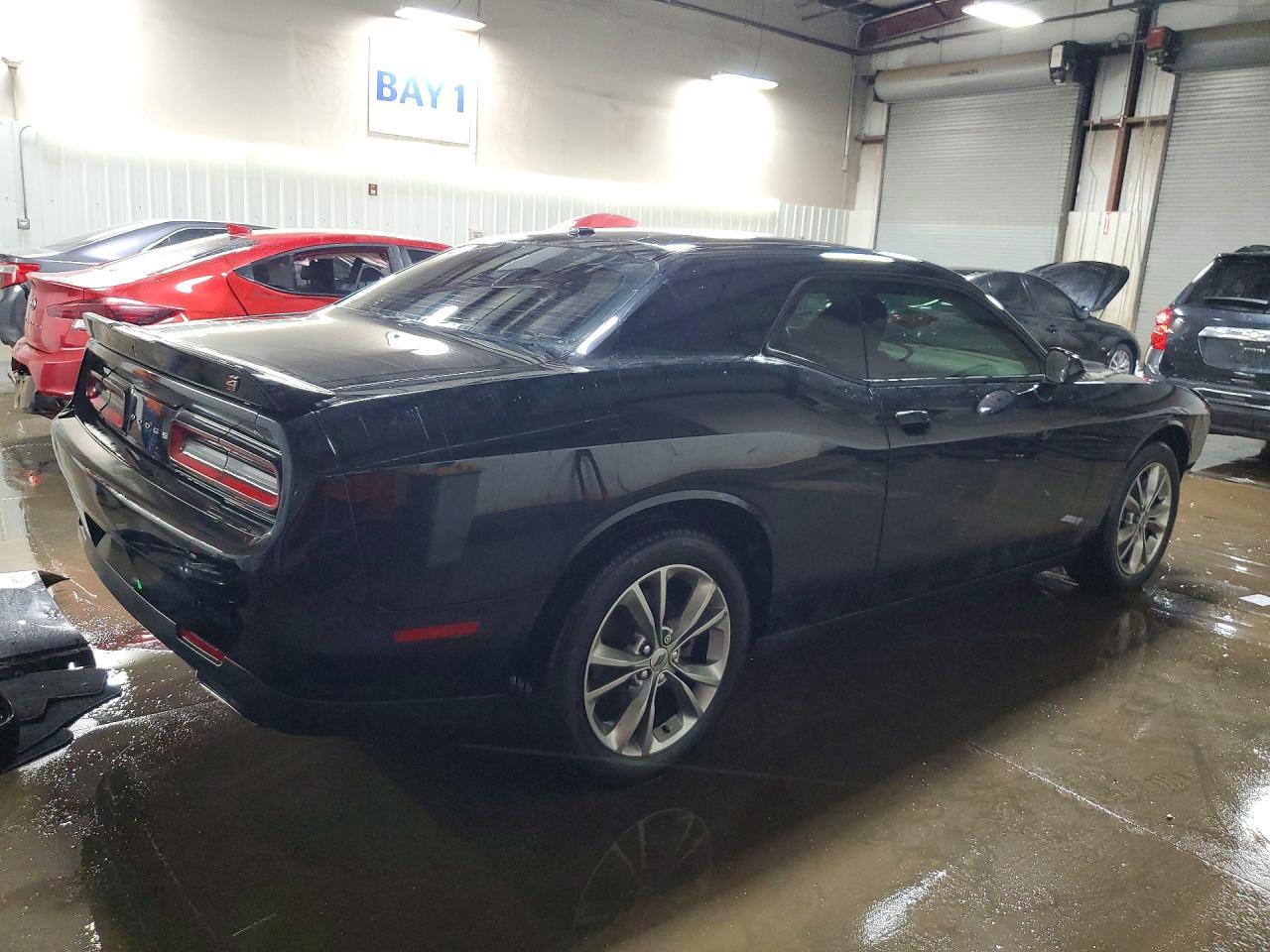 2020 Dodge Challenger Sxt - zdjęcie 3