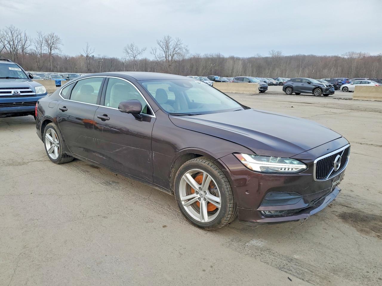 2018 Volvo S90 T5 Momentum - zdjęcie 4