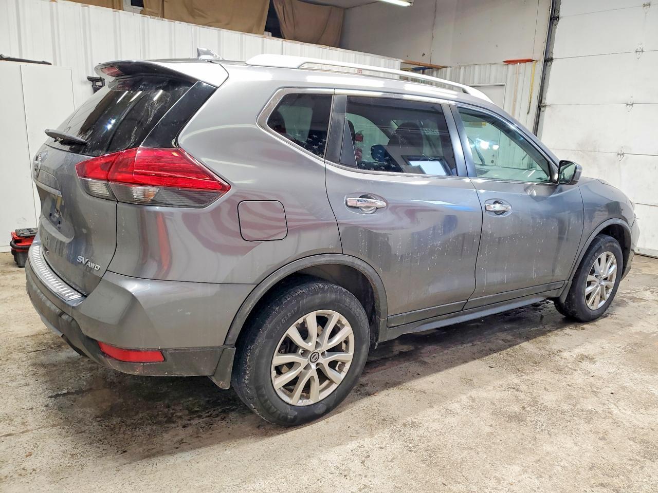 2017 Nissan Rogue Sv - zdjęcie 3