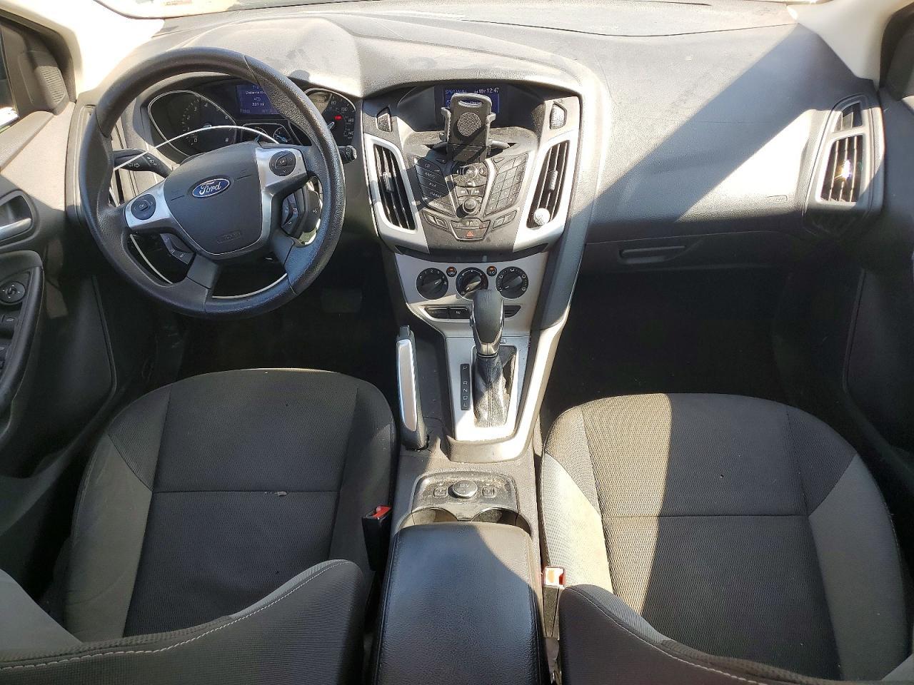 2013 Ford Focus Se - zdjęcie 8