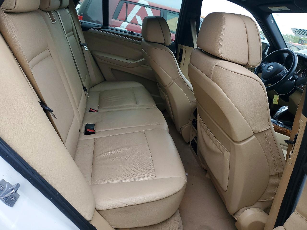 2013 BMW X5 xDrive35I - zdjęcie 11