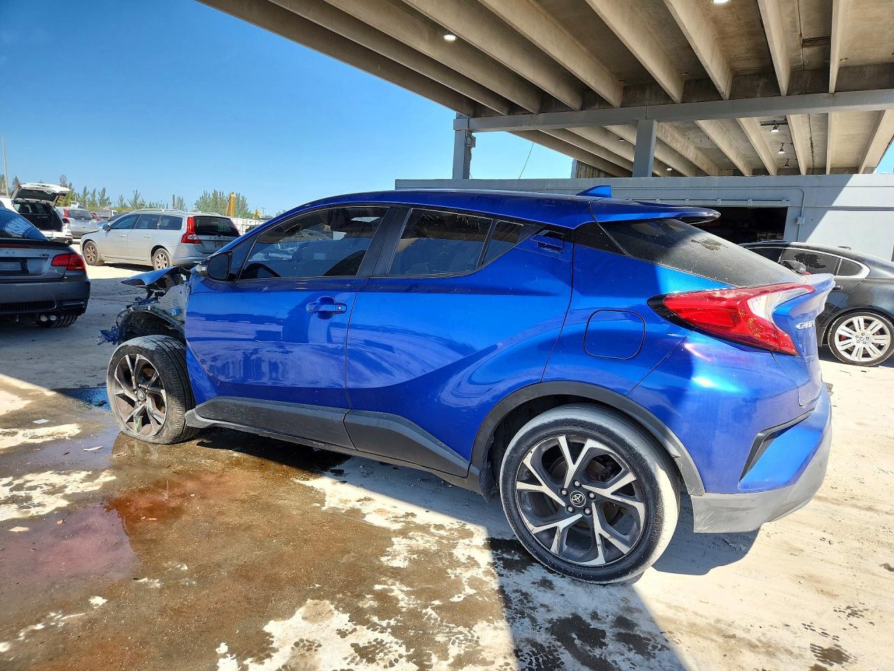 2018 Toyota C-Hr Xle Premium - zdjęcie 2