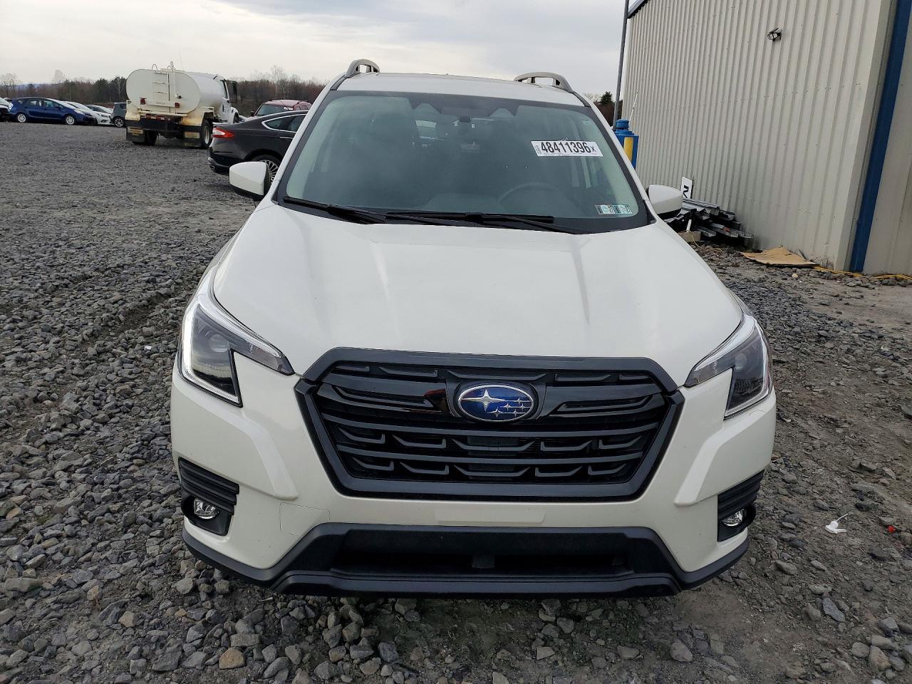 2024 Subaru Forester Premium - zdjęcie 5